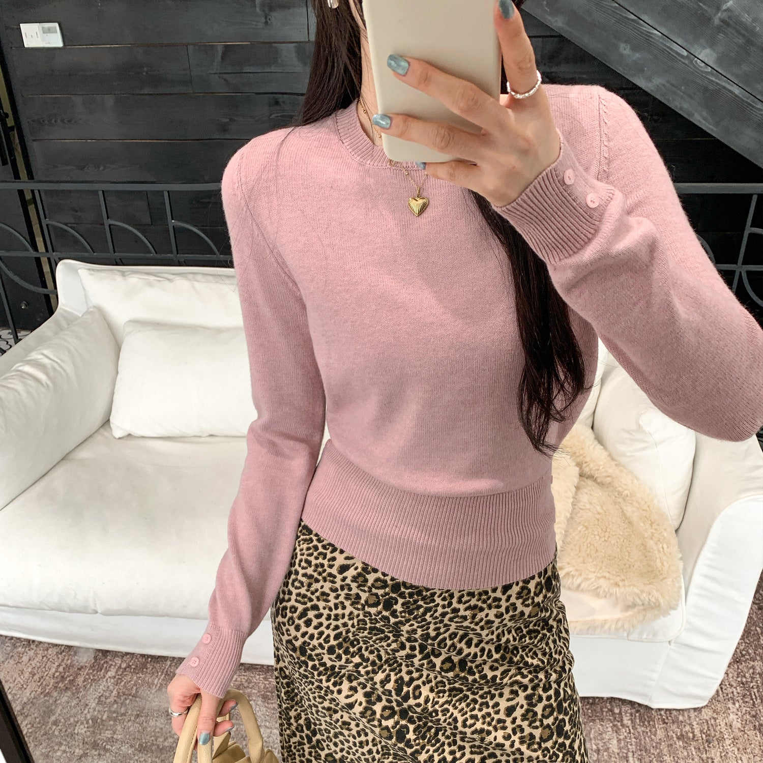 Soft Pink Round Neck Knit Top for Women, Fitted Slim Fit, Short Length Innerwear Sweater